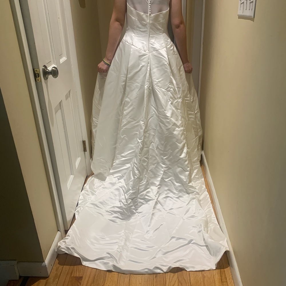 2001 Demetrios Wedding Gown